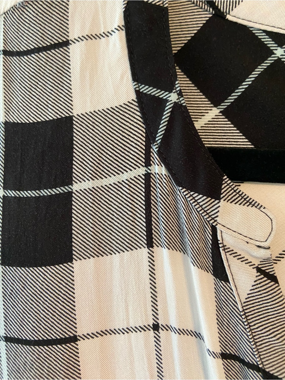 Torrid Black and White Plaid Sleeveless Flowy Tunic Blouse | Size 2X (18/20) - Picture 7 of 13